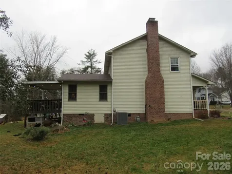 19 Westminster Drive Asheville NC 28804