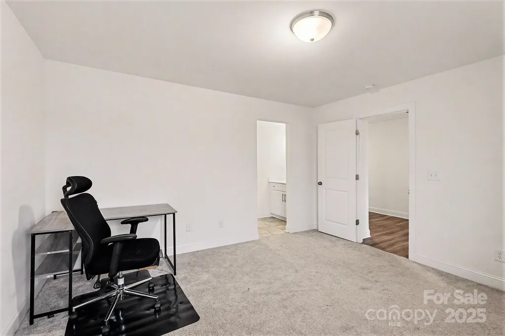 3935 Center Place Drive Harrisburg NC 28075