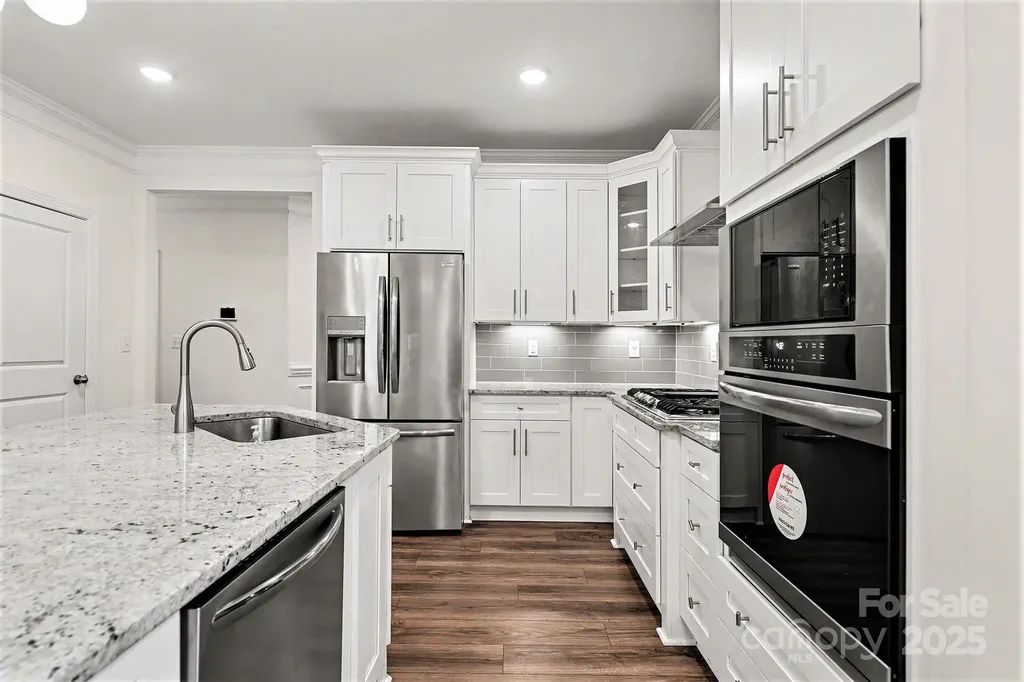 3935 Center Place Drive Harrisburg NC 28075