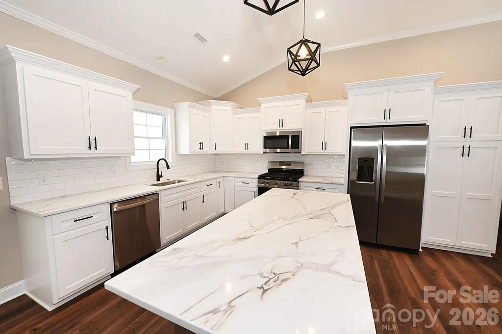 4932 Southview Drive Hickory NC 28602