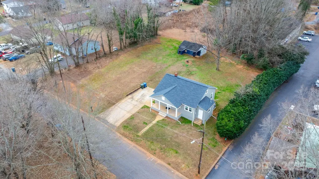 1529 4th Street NE Hickory NC 28601