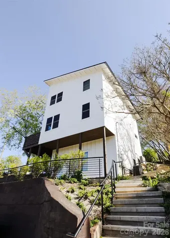1057, 1061, 1063 Riverside Drive Asheville NC 28804