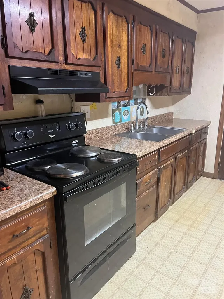 206 E Catawba Drive Mount Holly NC 28120