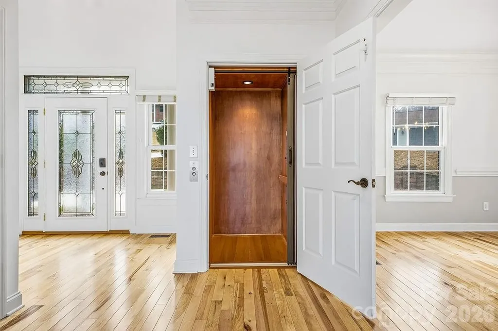 38 Sweetwater Oaks Drive Fletcher NC 28732