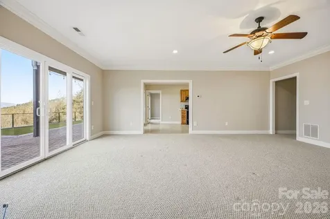 38 Sweetwater Oaks Drive Fletcher NC 28732