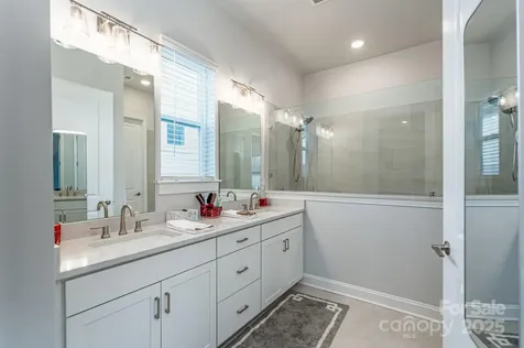 1038 Idyllic Lane Waxhaw NC 28173