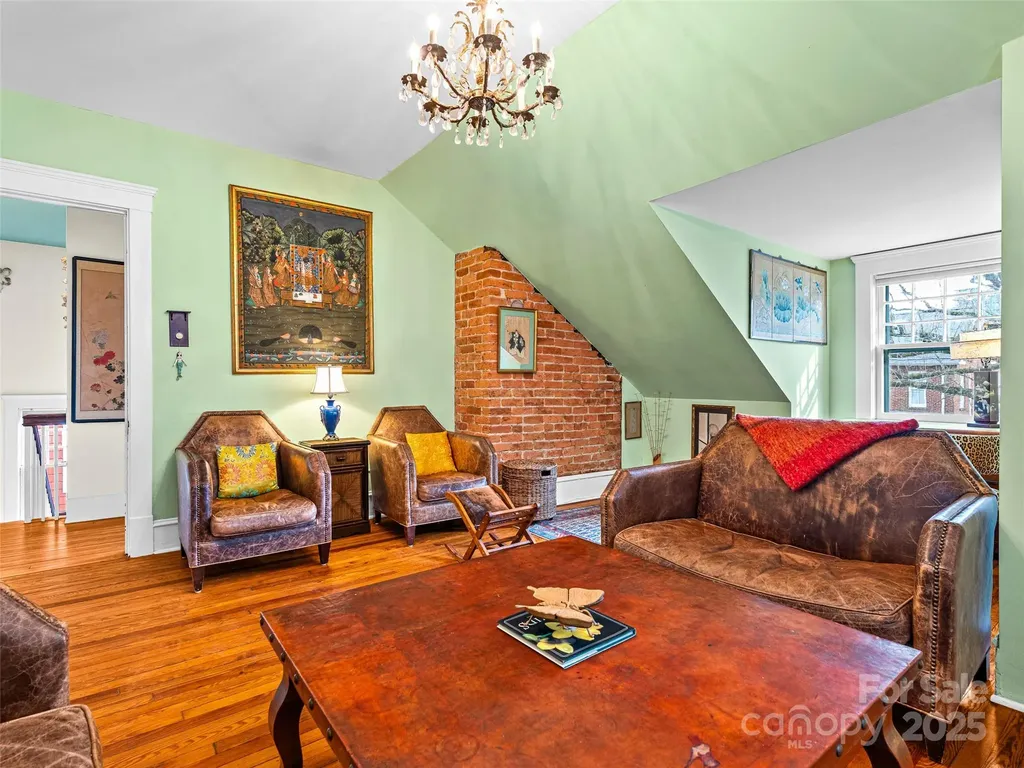 12 Bearden Avenue Asheville NC 28801
