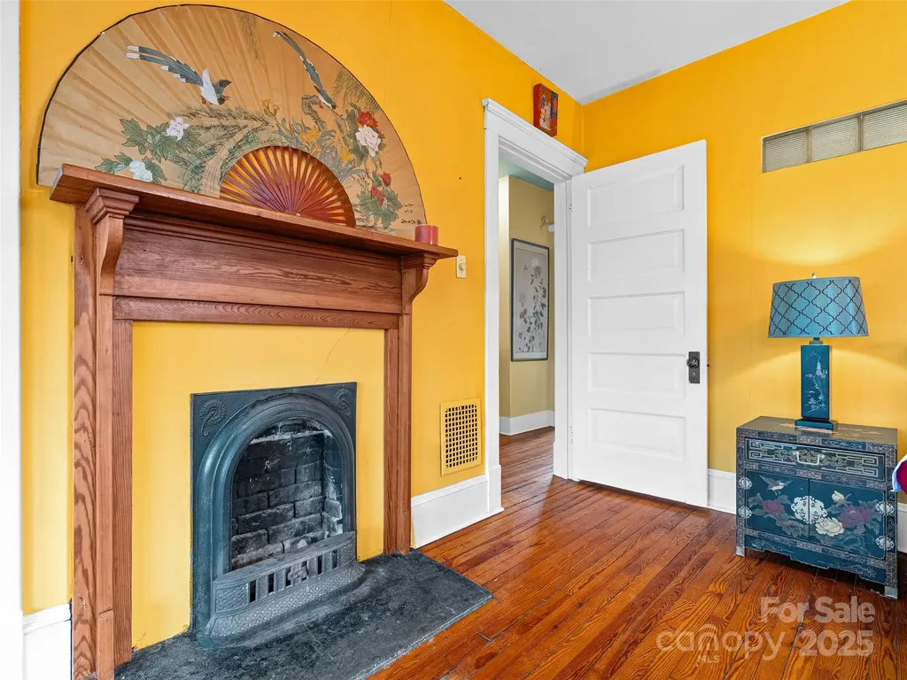 12 Bearden Avenue Asheville NC 28801