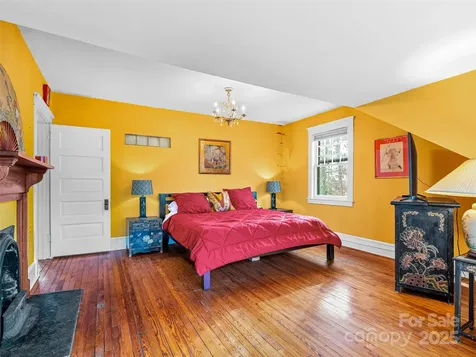 12 Bearden Avenue Asheville NC 28801