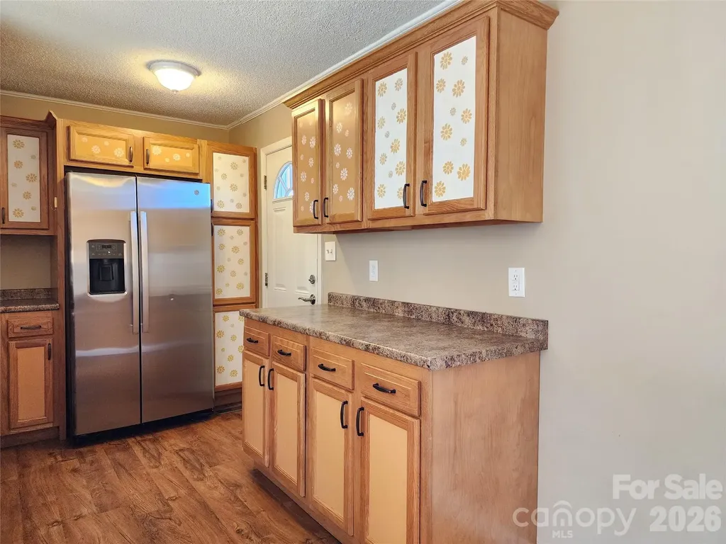 31 Stanley Street Candler NC 28715