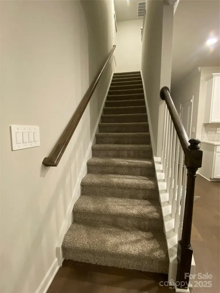 6110 Starview Terrace Charlotte NC 28216