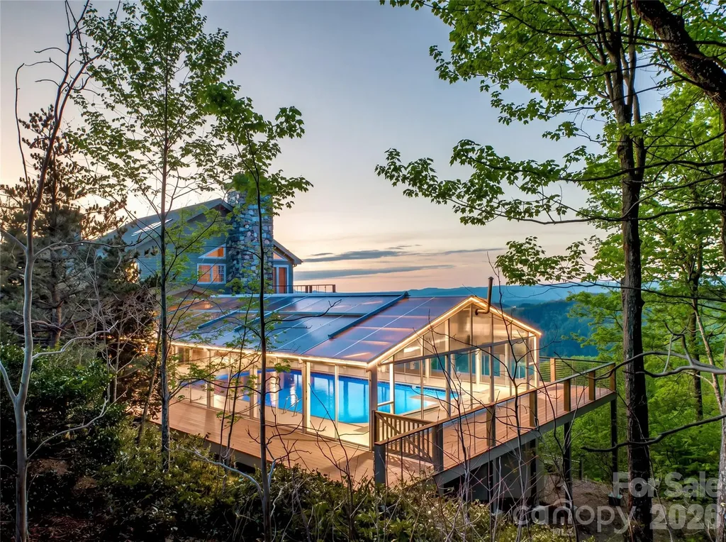 35 Peach Knob Drive Asheville NC 28804