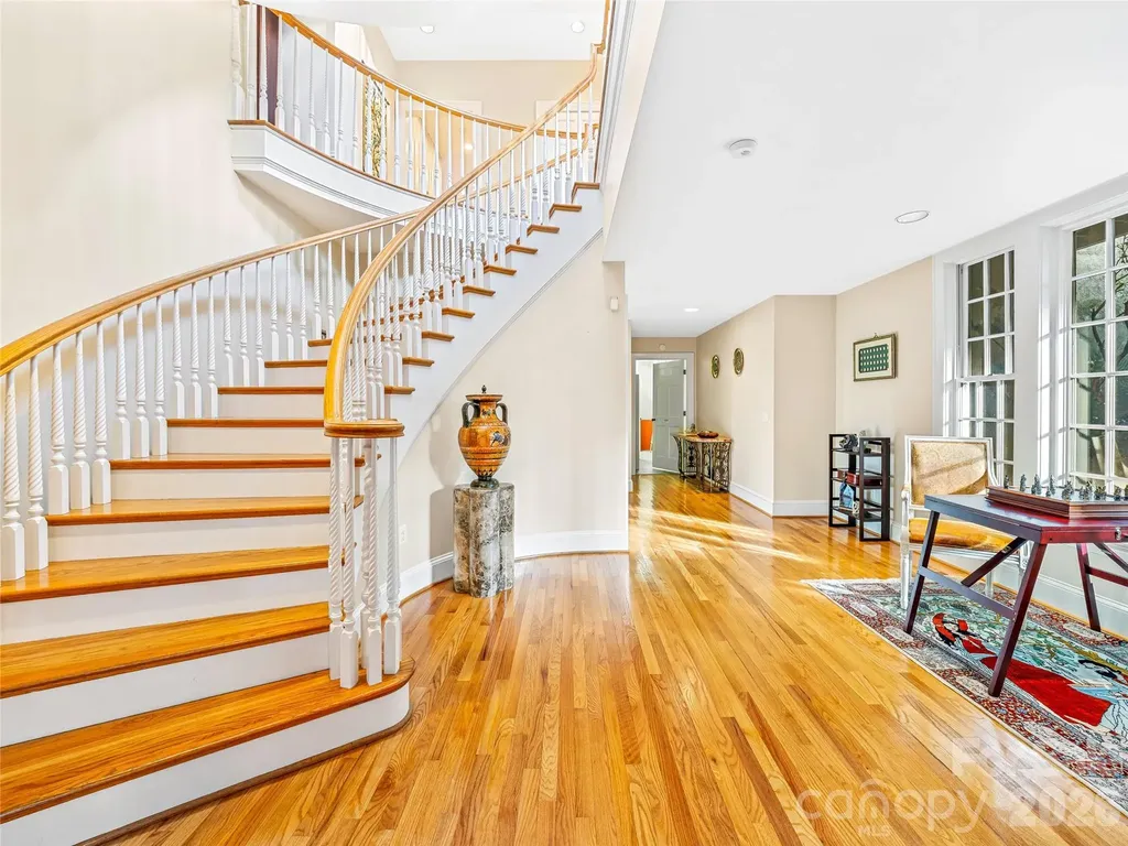 35 Peach Knob Drive Asheville NC 28804