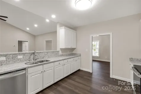 1489 Paraham Road S York SC 29745