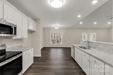 1489 Paraham Road S York SC 29745
