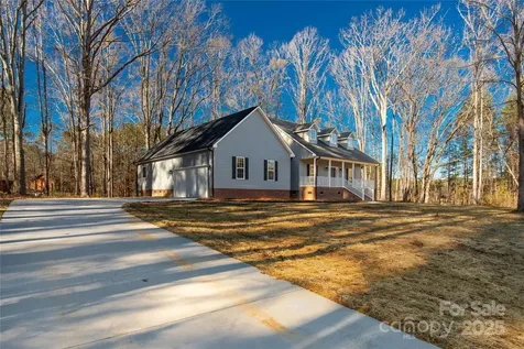 1489 Paraham Road S York SC 29745
