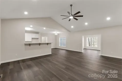 1489 Paraham Road S York SC 29745
