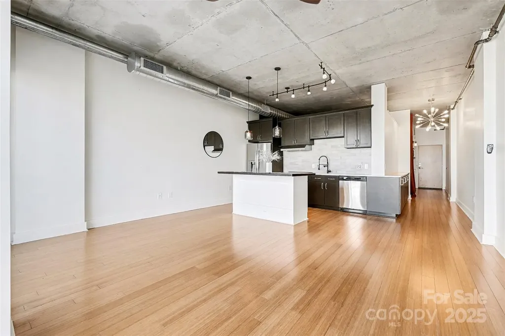 505 E 6th Street Charlotte NC 28202