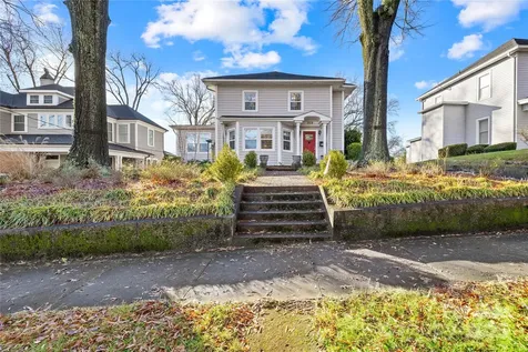209 W 3rd Avenue Gastonia NC 28052