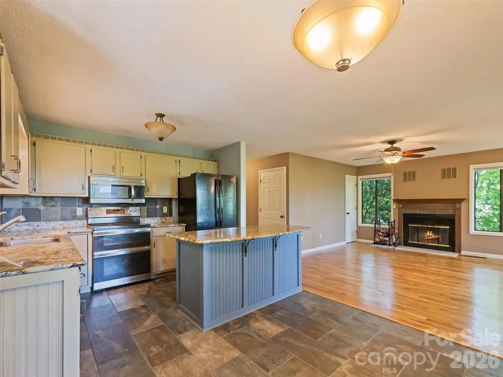 1392 Mount Chalet Road Canton NC 28716