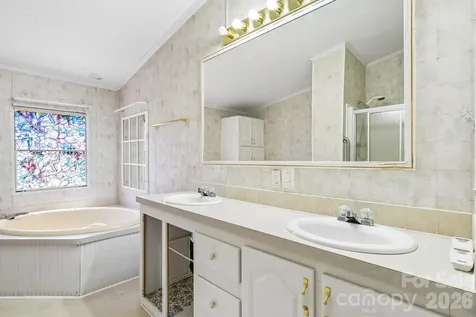 160 Allison Road Cowpens SC 29330