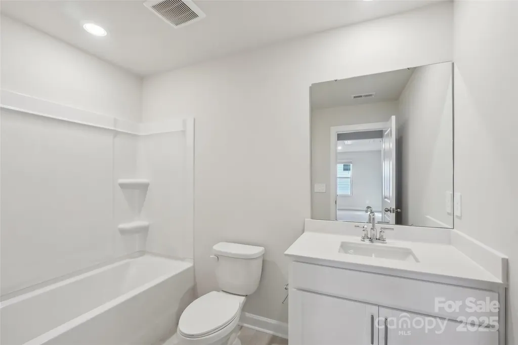 1437 Wildflower Street Newton NC 28658
