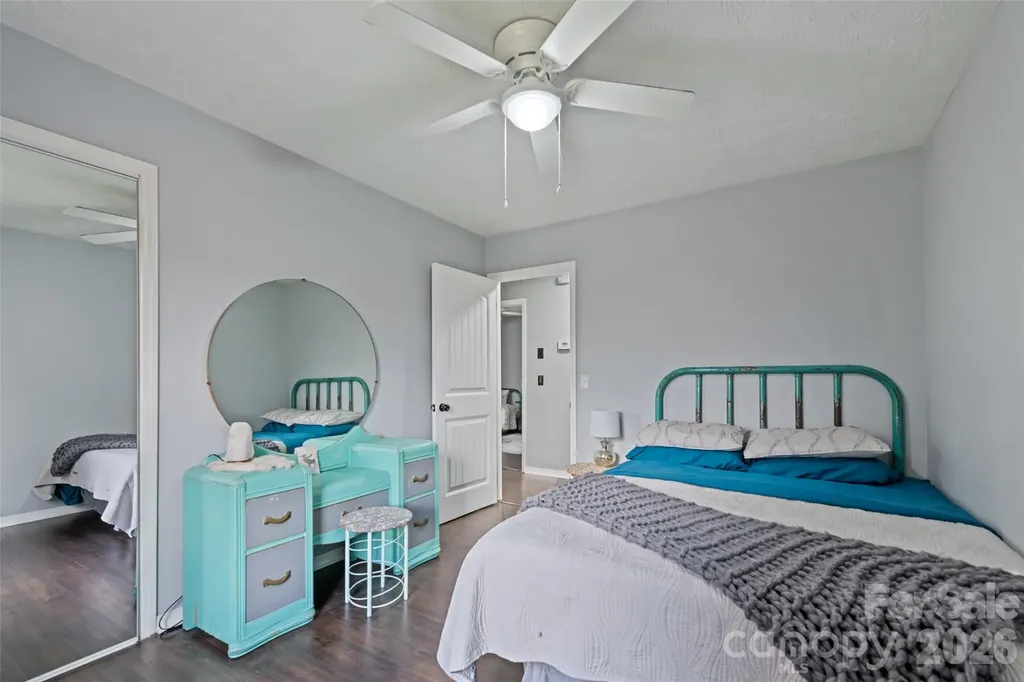 144 Pinehaven Drive Clyde NC 28721
