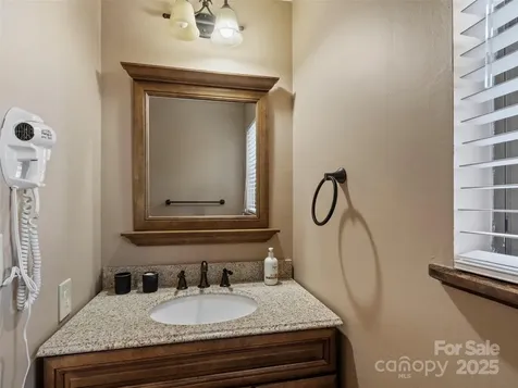 383 Overlook Drive Burnsville NC 28714