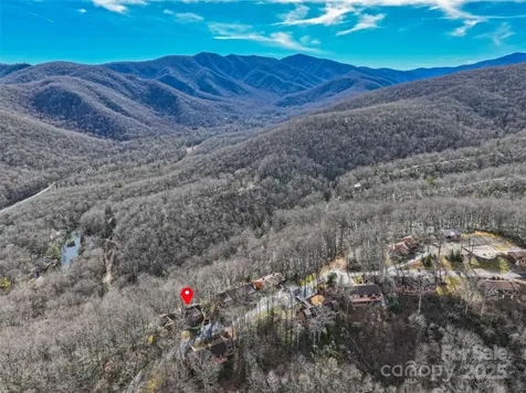 383 Overlook Drive Burnsville NC 28714