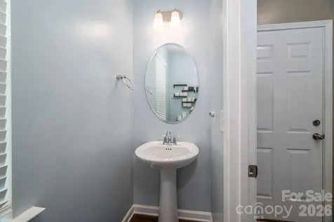 2643 Swamp Chestnut Oak Drive Gastonia NC 28056