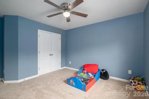 2643 Swamp Chestnut Oak Drive Gastonia NC 28056