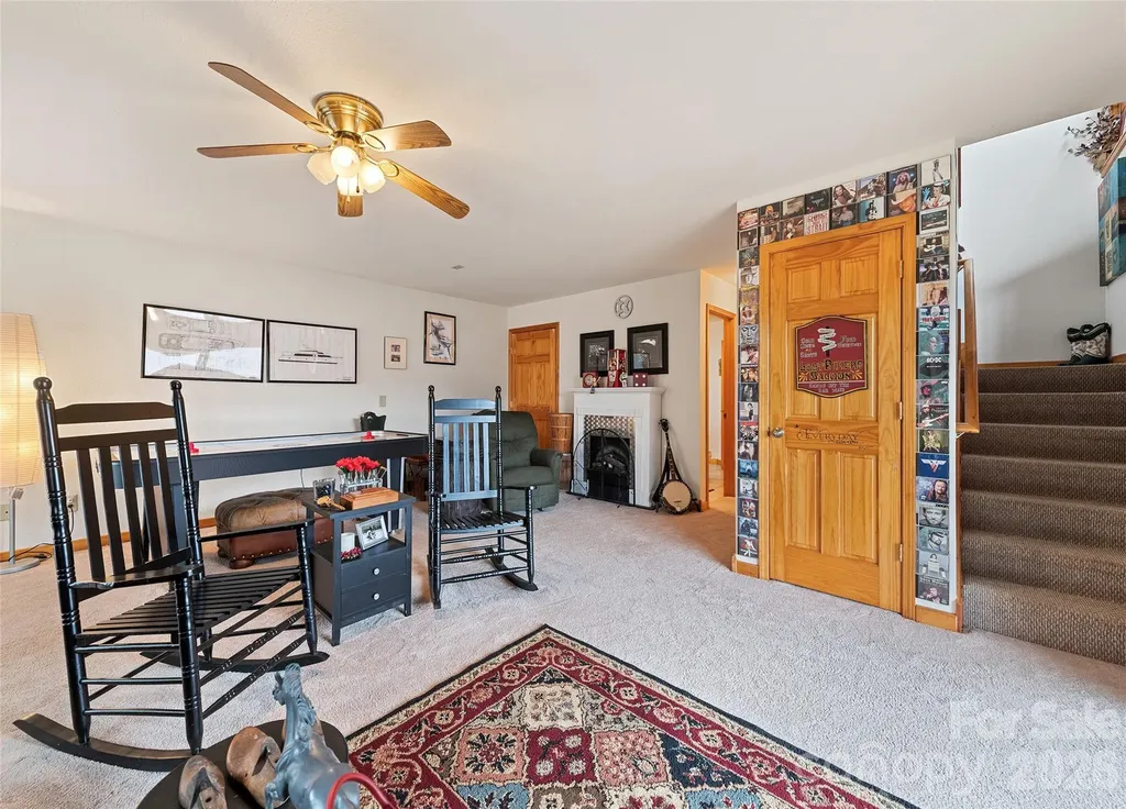 16 Hiawatha Drive Maggie Valley NC 28751