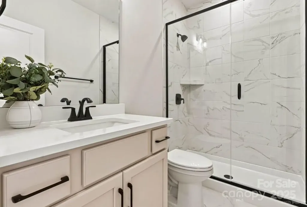 4180 Creek Bridge Circle Charlotte NC 28213