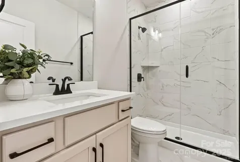 4180 Creek Bridge Circle Charlotte NC 28213