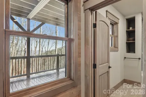 102 Iga Trail Maggie Valley NC 28751