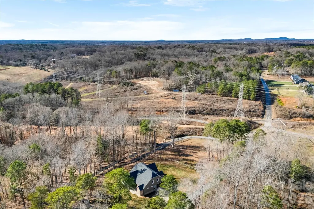 516 Lands End Trail Belmont NC 28012
