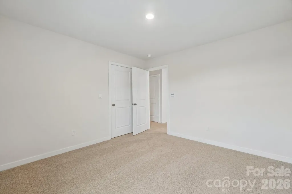1414 Mammoth Road Hickory NC 28602