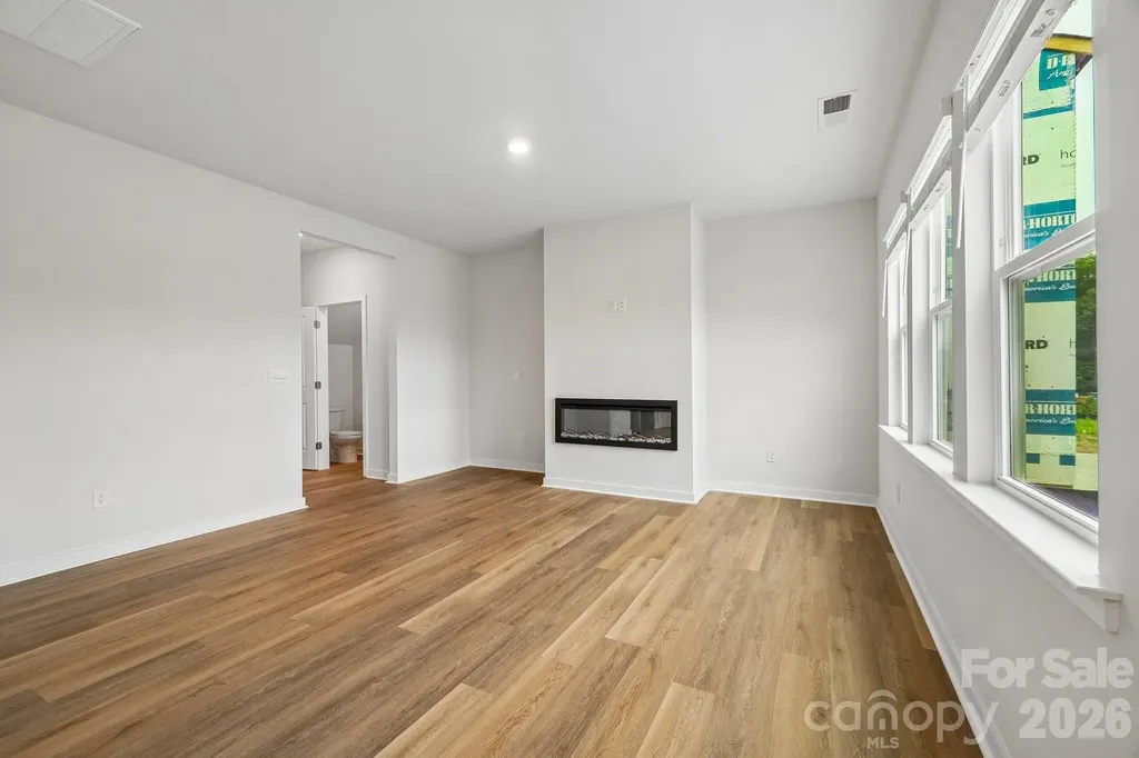 1414 Mammoth Road Hickory NC 28602