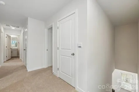 1414 Mammoth Road Hickory NC 28602
