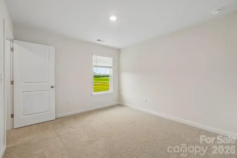 1414 Mammoth Road Hickory NC 28602