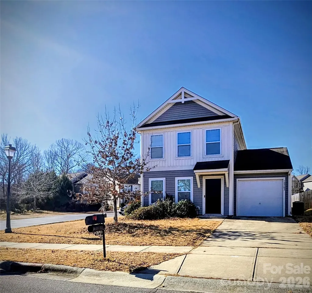 10703 Derryrush Drive Charlotte NC 28213