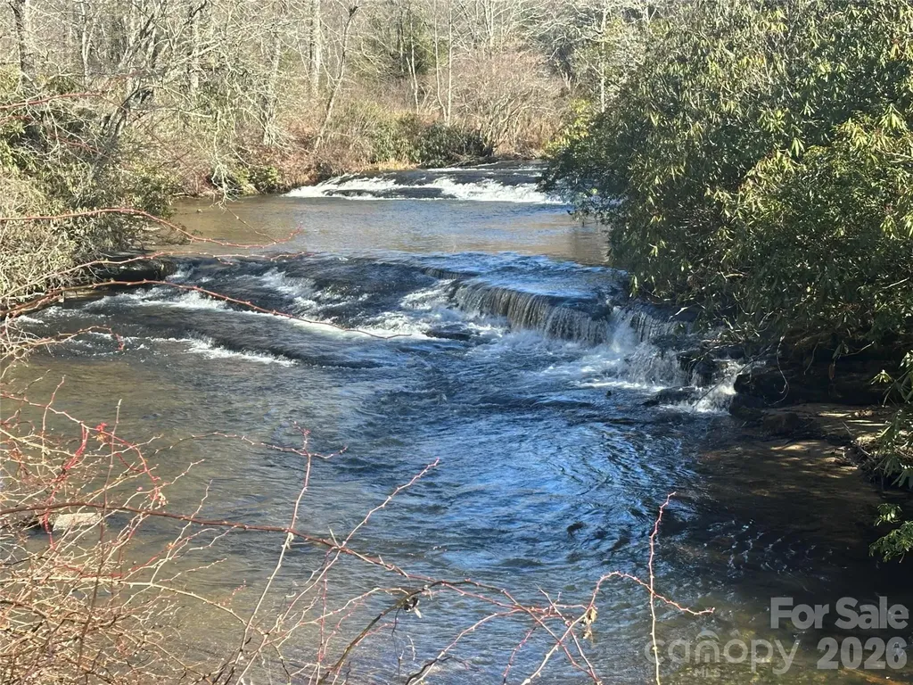 177 Country Road Brevard NC 28712