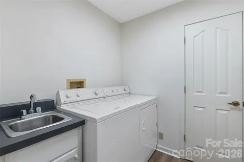 177 Country Road Brevard NC 28712