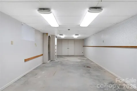 177 Country Road Brevard NC 28712