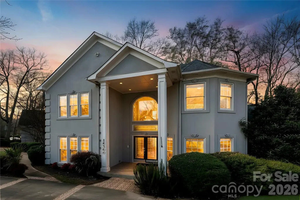 16300 Autumn Creek Court Charlotte NC 28278