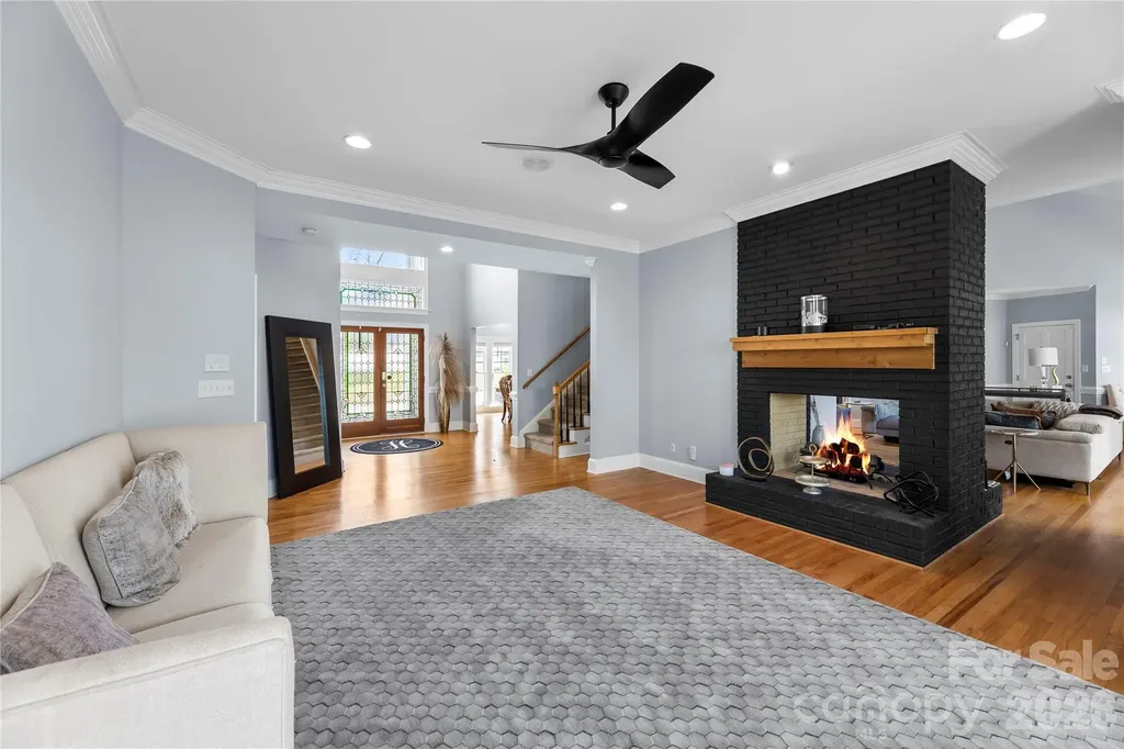 16300 Autumn Creek Court Charlotte NC 28278