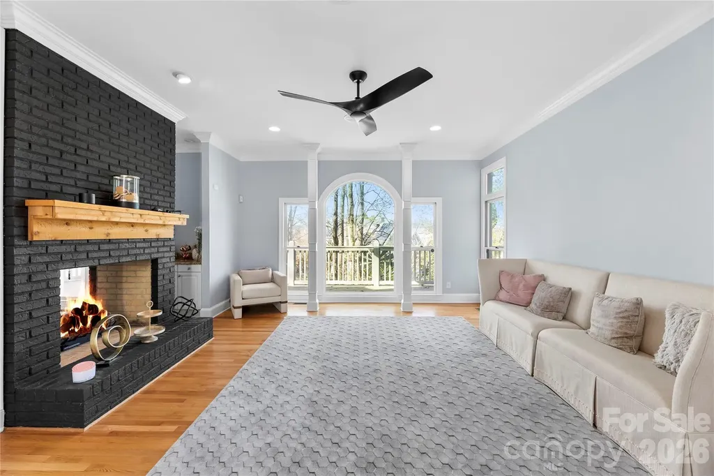 16300 Autumn Creek Court Charlotte NC 28278