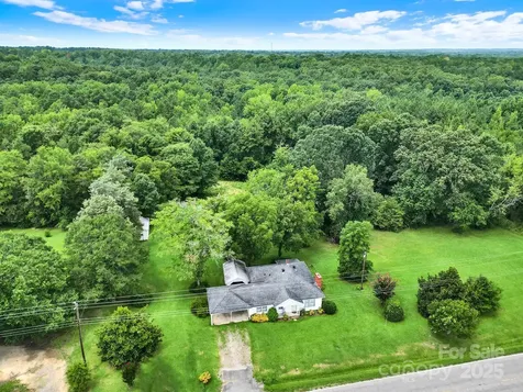 1670 Lynwood Drive Lancaster SC 29720