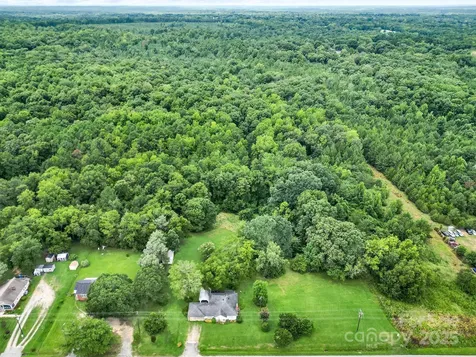 1670 Lynwood Drive Lancaster SC 29720