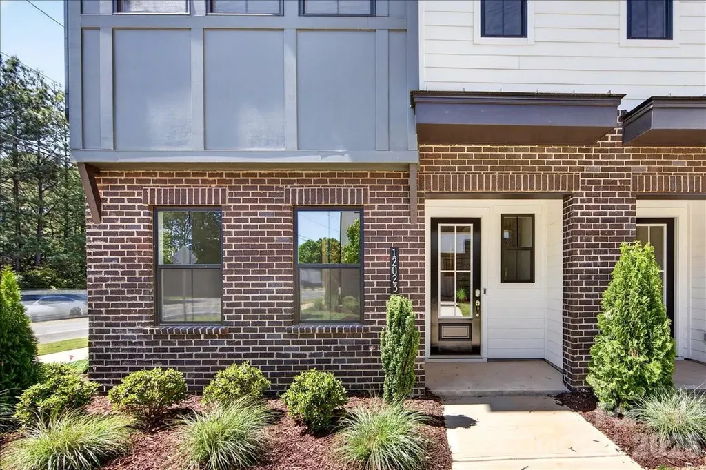 12023 Elsa Lane Charlotte NC 28277